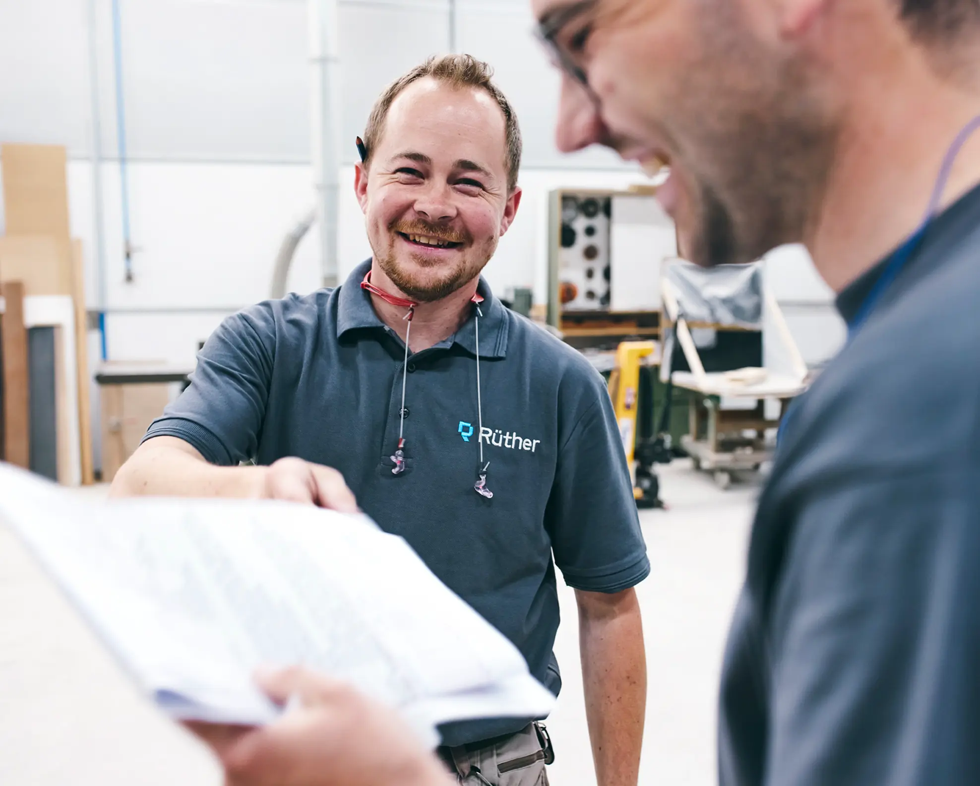 Rüther Mitarbeiter in der Werkstatt